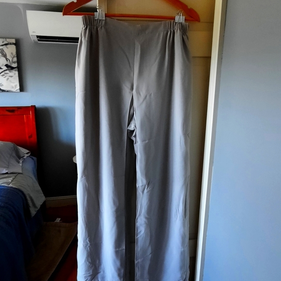 Mother-of-the-Bride Pant Suit - Picture 1 of 6